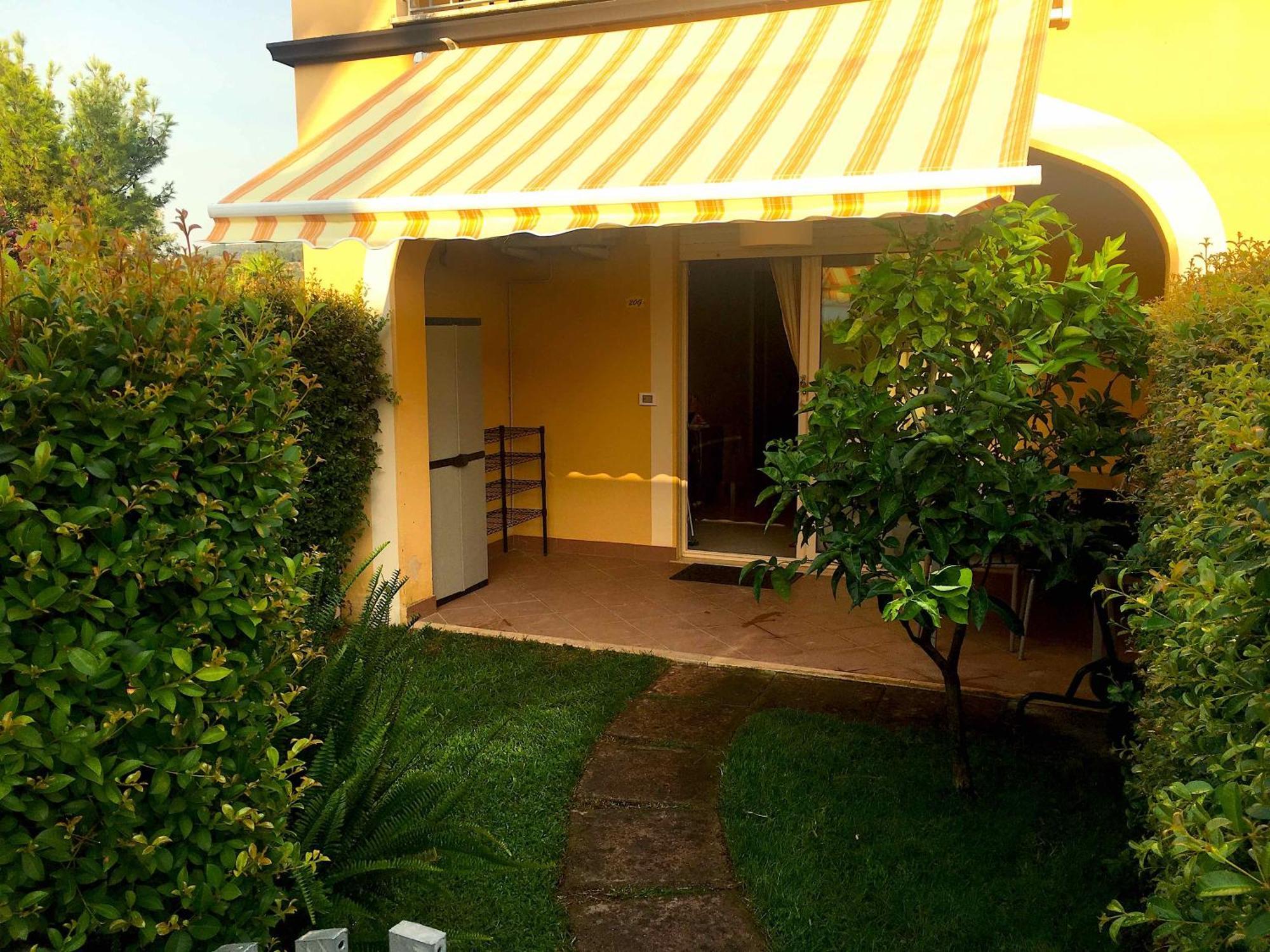 Pizzo Beach Club Apartment Exterior photo